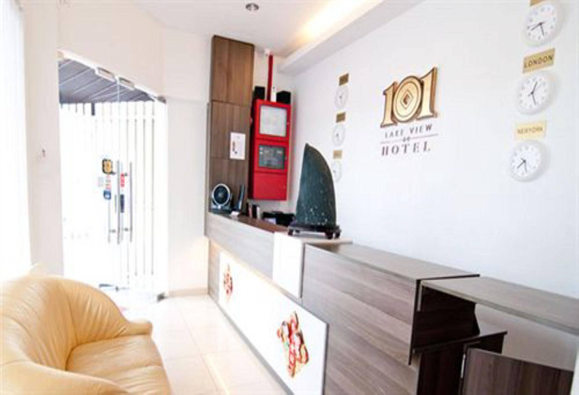 101 Lake View Hotel Puchong Dış mekan fotoğraf