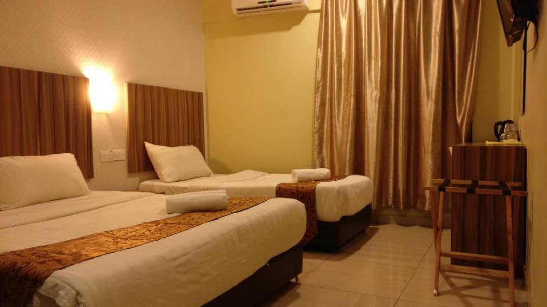 101 Lake View Hotel Puchong Dış mekan fotoğraf